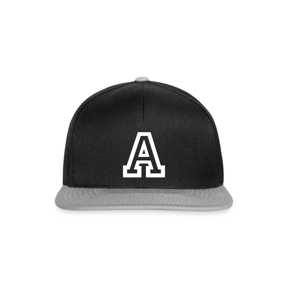 Snapback Cap - black/grey