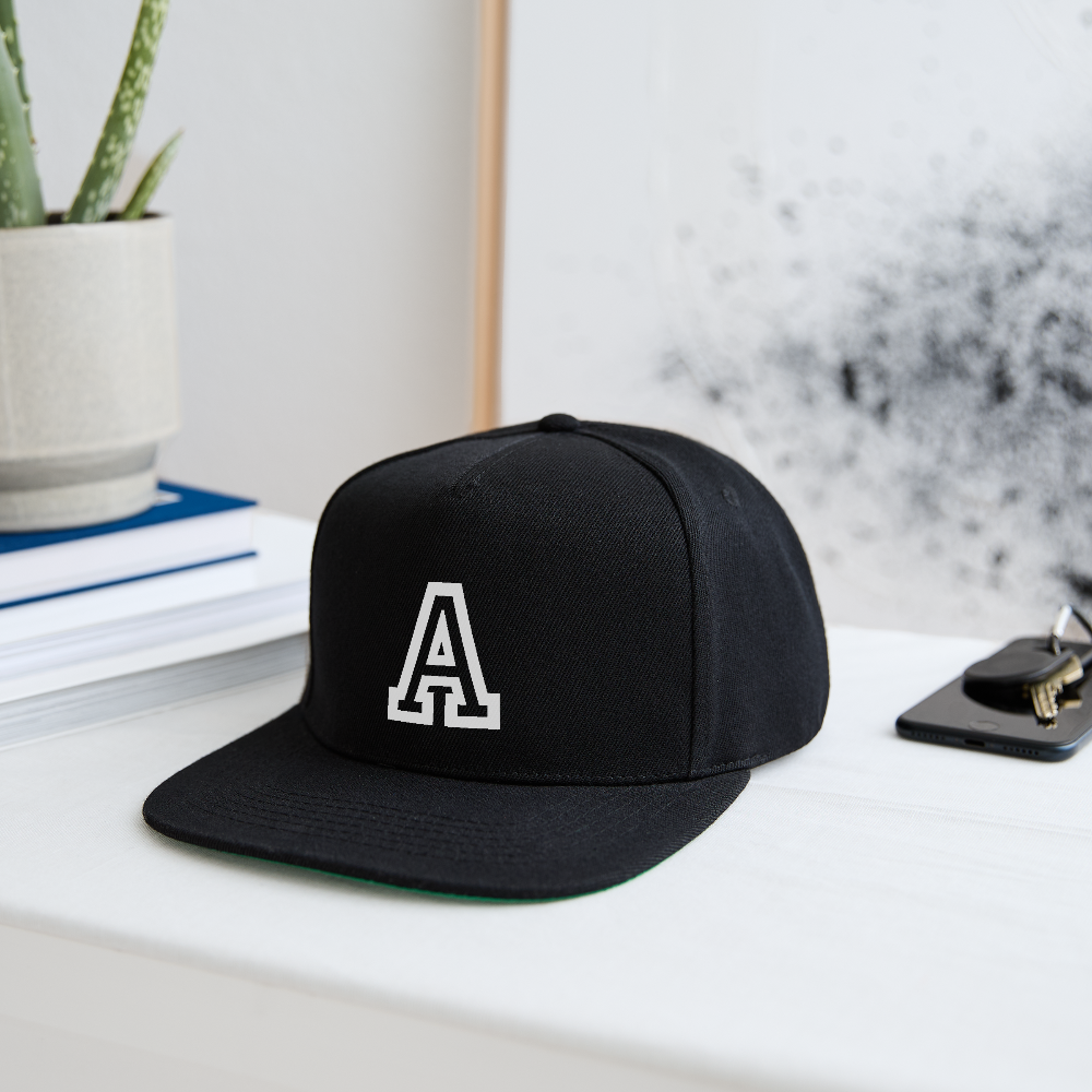 Snapback Cap - black/black